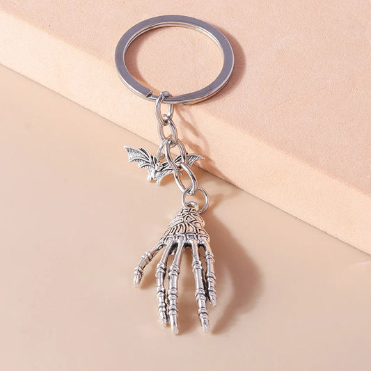 Cool Stainless Skull Hand Keychain Halloween Skeleton Claw keyring Pendants for Men Women Key Holder Handbag Decor Jewelry Gifts